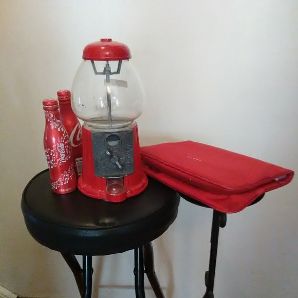 Carousel Other - Carousel Small Gum Ball Machine